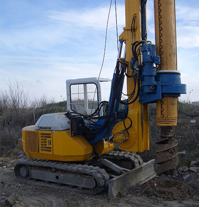 RF4S, Hydraulic rotary bored pile rig