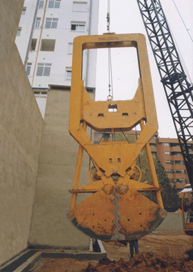 CML300, Mechanical diaphragm wall grab