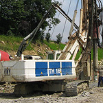 Used CMV TH 16 pile rig machine. Used engineering foundation equipment for piling rigs for large diameter boring